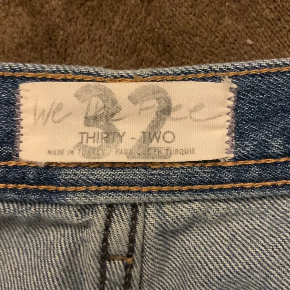 Free People Denim Frayed Hem Women Shorts - Picture 3 of 8